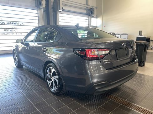 Used 2025 Subaru Legacy Premium AWD/4WD image 19