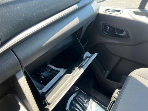 Used 2022 Ford Transit 350 XLT RWD image 23