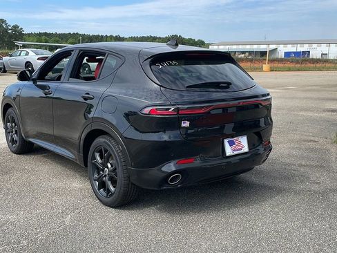 New 2024 Dodge Hornet R/T Plus w/ Tech Pack Plus w/o Parking image 3