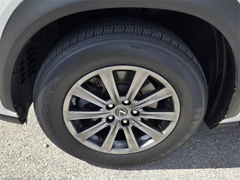 Used 2019 Lexus NX 300 FWD image 10