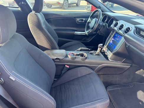Used 2017 Ford Mustang GT RWD image 29
