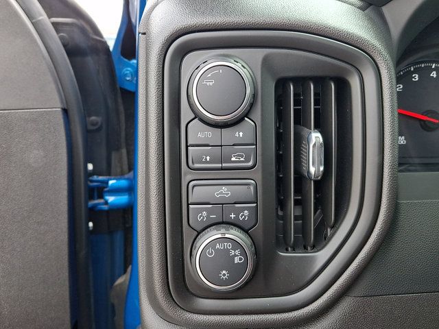 Certified 2023 Chevrolet Silverado 1500 Custom AWD/4WD image 21