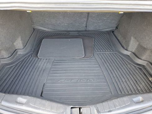 Used 2013 Ford Fusion SE image 26