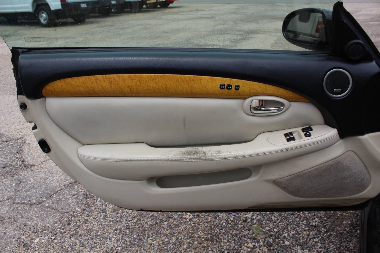 Used 2002 Lexus SC 430 Convertible RWD image 16