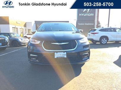 Used 2023 Chrysler Pacifica Limited