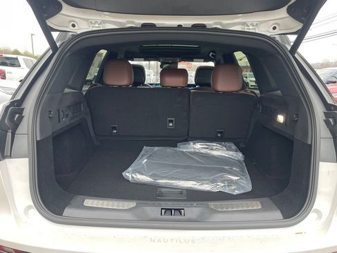 New 2026 Lincoln Nautilus Reserve image 20