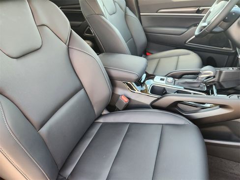New 2025 Kia Telluride S image 10