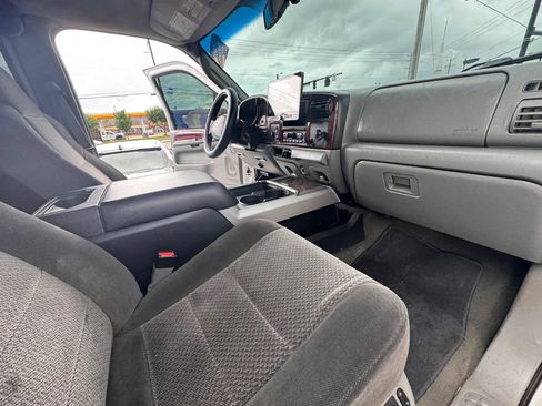 Used 2006 Ford F350 Lariat AWD/4WD image 30