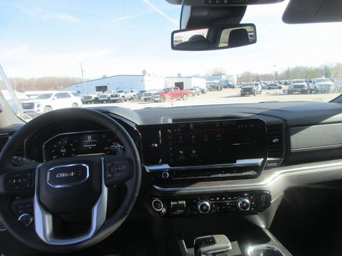 New 2026 GMC Sierra 1500 SLT w/ SLT Premium Plus Package image 16