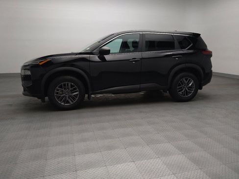 Used 2023 Nissan Rogue S AWD/4WD image 2
