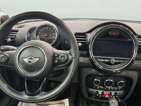 Used 2017 MINI Cooper Clubman ALL4 AWD/4WD image 10