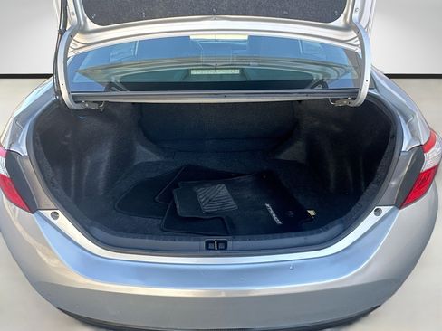 Used 2016 Toyota Corolla S image 25