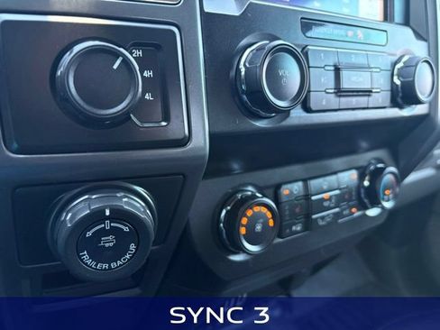 Used 2020 Ford F150 XLT w/ Equipment Group 302A Luxury AWD/4WD image 34