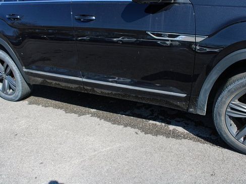 Used 2021 Volkswagen Atlas SE w/ Towing Package image 51