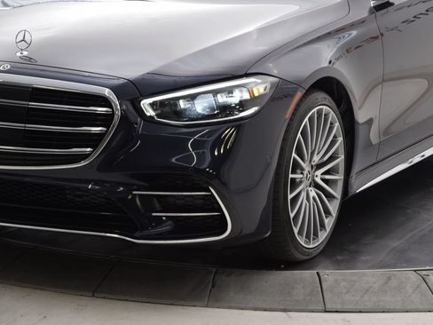 Used 2022 Mercedes-Benz S 580 4MATIC Sedan image 11