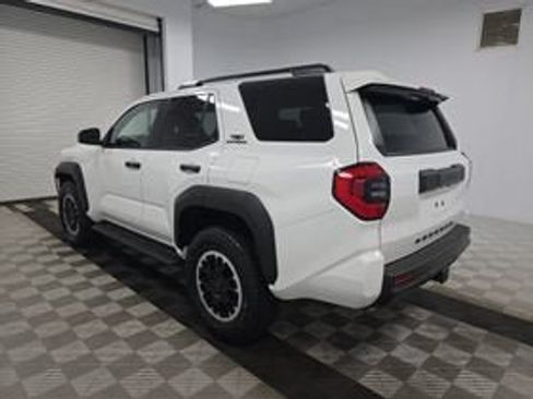 Used 2026 Toyota 4Runner TRD Sport AWD/4WD image 4