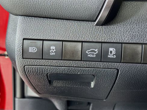 Used 2023 Toyota Camry SE FWD image 12