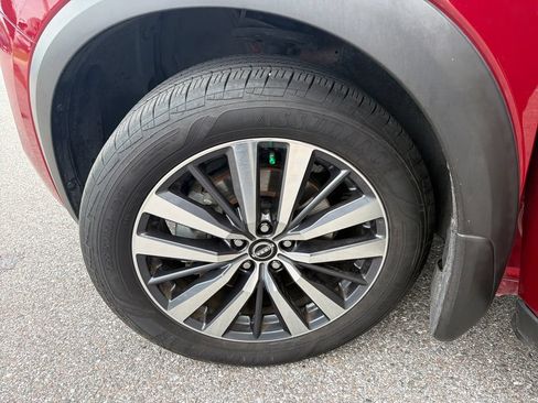 Used 2022 Nissan Pathfinder Platinum w/ Cargo Package FWD image 44
