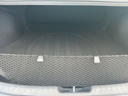 New 2026 Hyundai Elantra SE FWD image 17