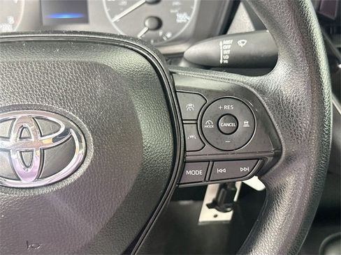 Used 2024 Toyota Corolla LE image 20