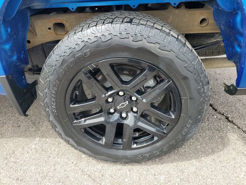 Used 2023 Chevrolet Silverado 1500 RST w/ Z71 Off-Road Package AWD/4WD image 31