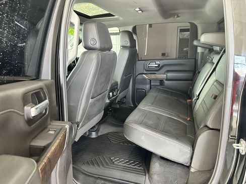 Used 2022 GMC Sierra 2500 Denali image 17