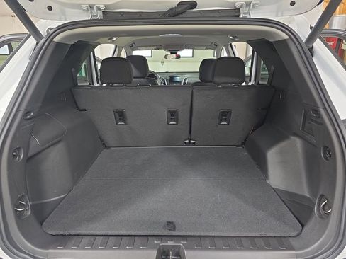 Used 2024 Chevrolet Equinox LT w/ LPO, Floor Liner Package image 12