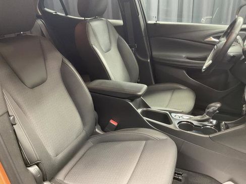 Used 2024 Buick Encore GX Preferred w/ Comfort Package FWD image 16