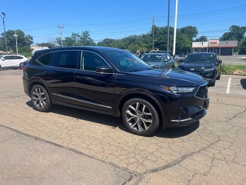 Used 2023 Acura MDX SH-AWD w/ Technology Package image 19