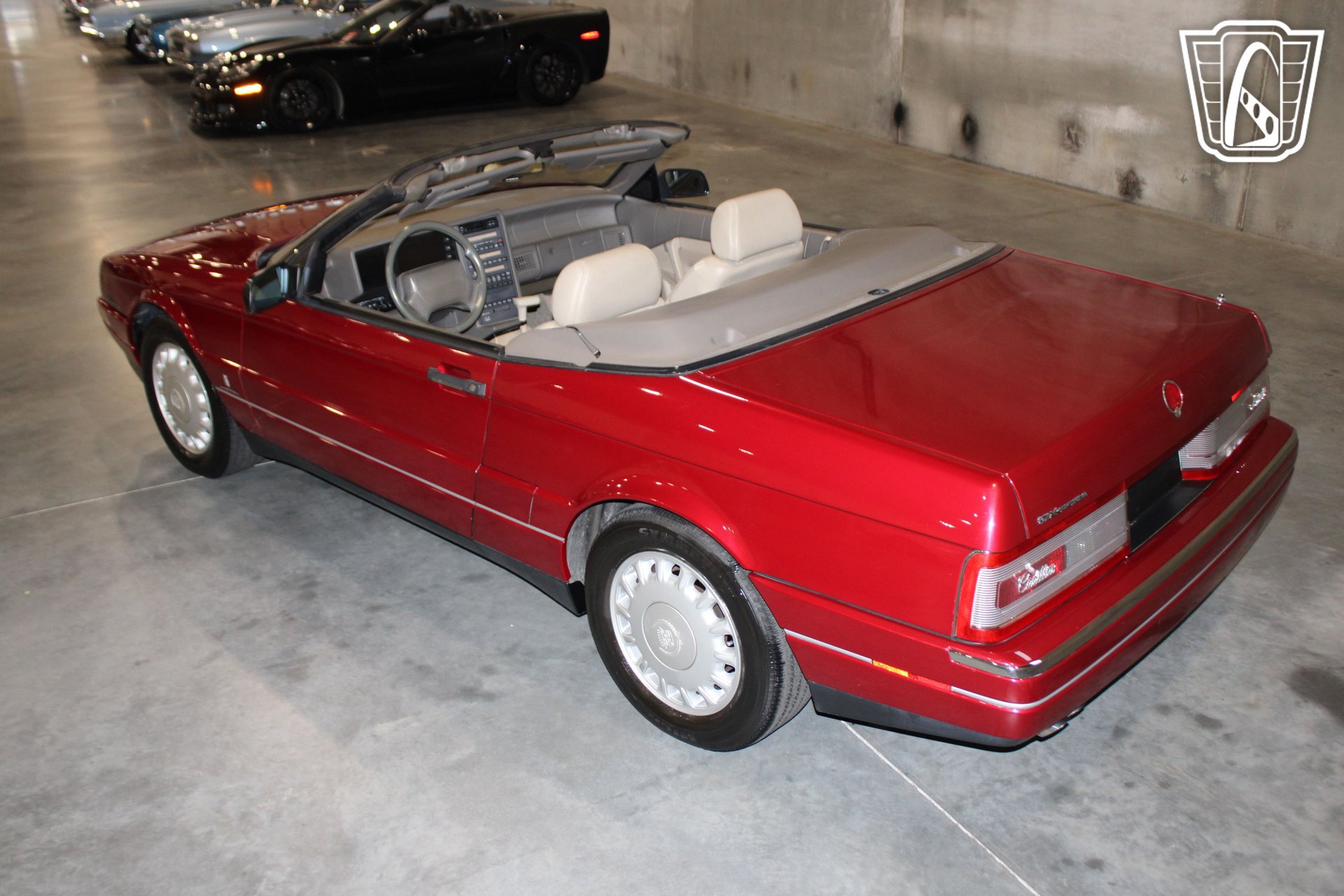 Used 1993 Cadillac Allante FWD image 11