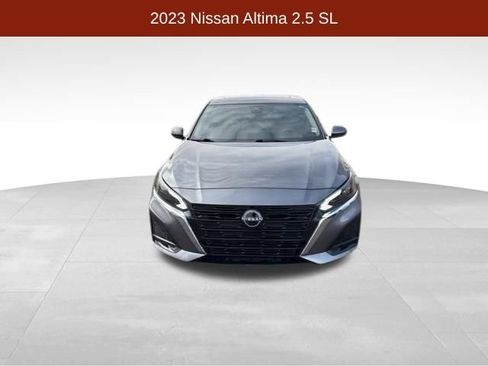 Used 2023 Nissan Altima 2.5 SL image 2