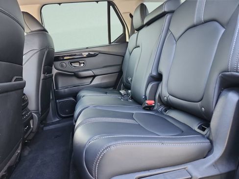 Certified 2025 Honda Pilot EX-L image 22