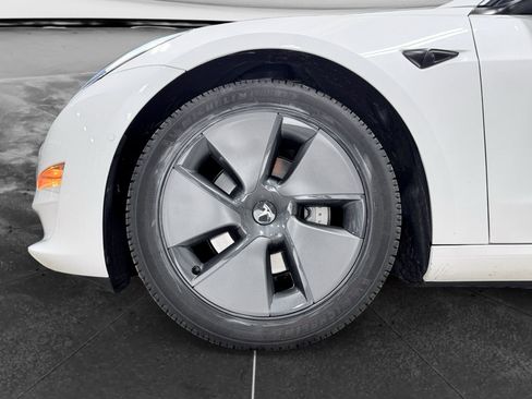 Used 2021 Tesla Model 3 Standard Range Plus RWD image 27