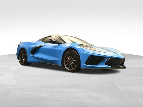Used 2023 Chevrolet Corvette Stingray Premium Conv w/ Z51 Performance Package RWD image 30