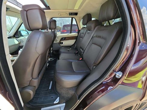 Used 2018 Land Rover Range Rover Supercharged image 5