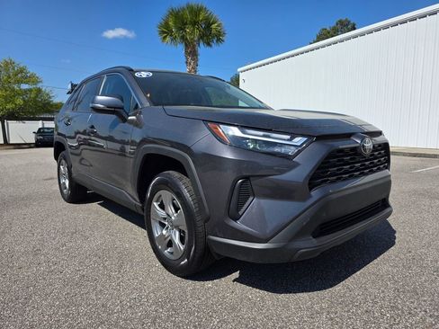 Used 2024 Toyota RAV4 XLE FWD image 31