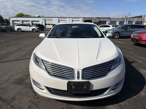 Used 2015 Lincoln MKZ AWD w/ Equipment Group 102A Reserve image 8