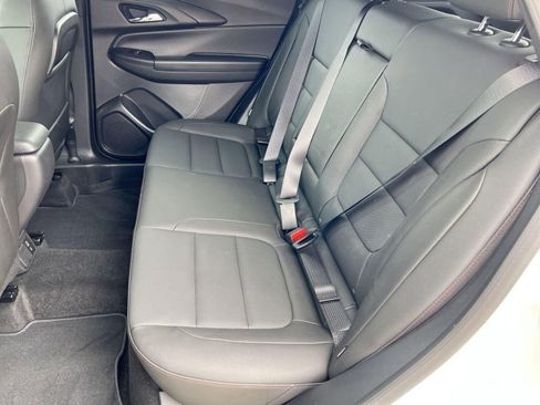 Certified 2025 Chevrolet TrailBlazer RS w/ Convenience Package image 14