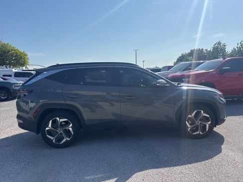 Used 2024 Hyundai Tucson Limited image 4