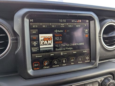 Used 2021 Jeep Wrangler Unlimited Sahara w/ Cold Weather Group image 25