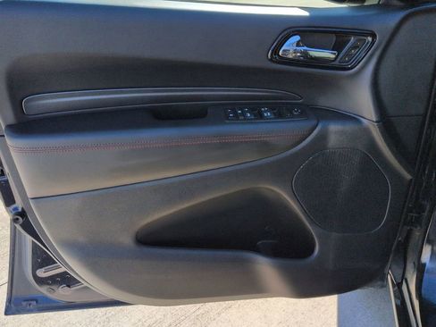Used 2024 Dodge Durango GT image 2