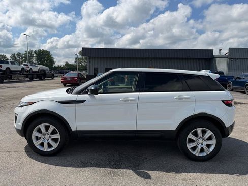 Used 2017 Land Rover Range Rover Evoque SE AWD/4WD image 5