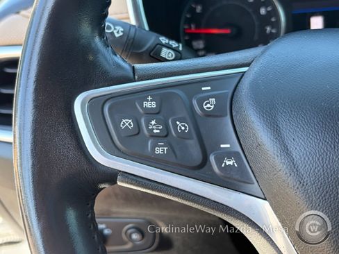 Used 2022 Chevrolet Equinox Premier FWD image 16