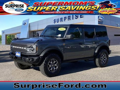 Certified 2025 Ford Bronco Badlands AWD/4WD image 1