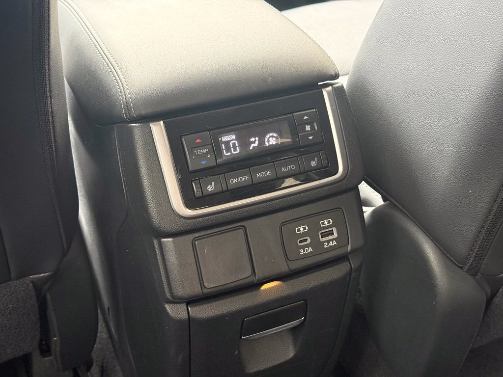 Used 2023 Subaru Ascent Limited AWD/4WD image 26