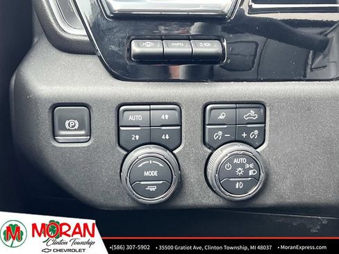 Certified 2025 Chevrolet Silverado 3500 High Country w/ High Country Premium Package image 29