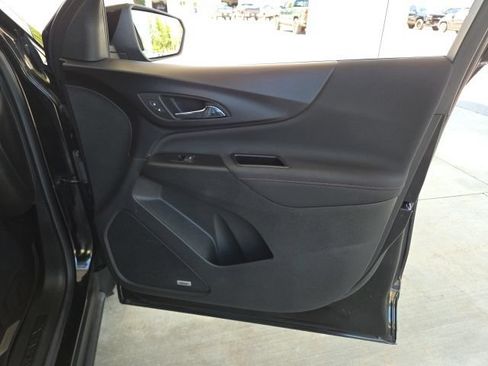 Used 2022 Chevrolet Equinox RS w/ RS Leather Package AWD/4WD image 53