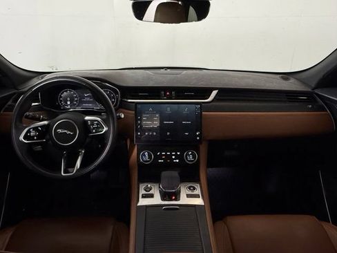 Used 2024 Jaguar F-PACE R-Dynamic S AWD/4WD image 19