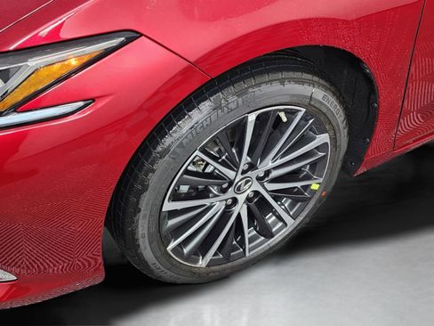 New 2025 Lexus ES 350 w/ Premium Package image 11