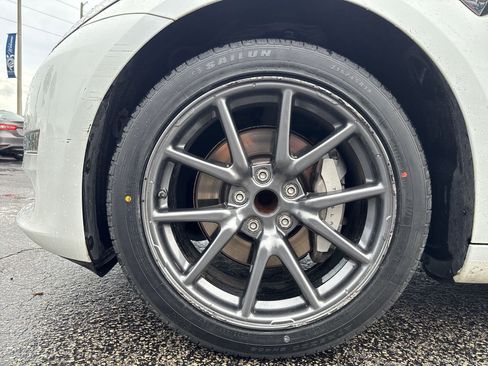 Used 2019 Tesla Model 3 Long Range RWD image 17